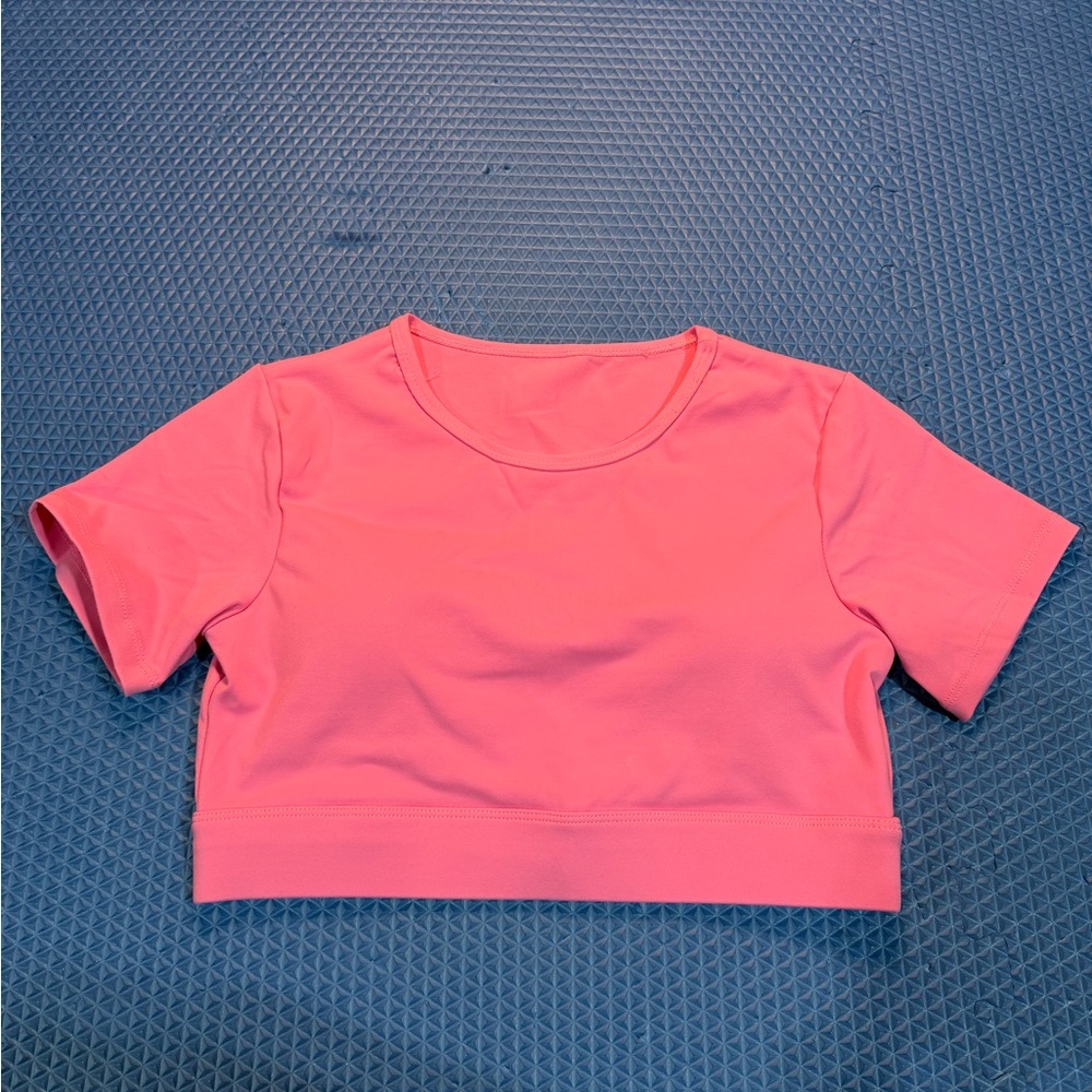 NVGTN Bubblegum Pink Women's Crop Top